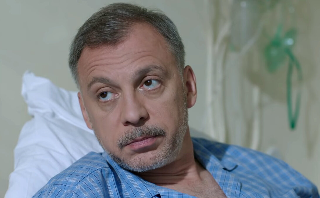 Сергей Чонишвили в роли Игоря Васильевича Дёмина. КАдр из кинофильма "Дедушка", 2016 г., режиссер Игорь Москвитин, сценарист  Ольга Шевченко, композитор Андрей Пономарев. Скриншот кадра для иллюстрации