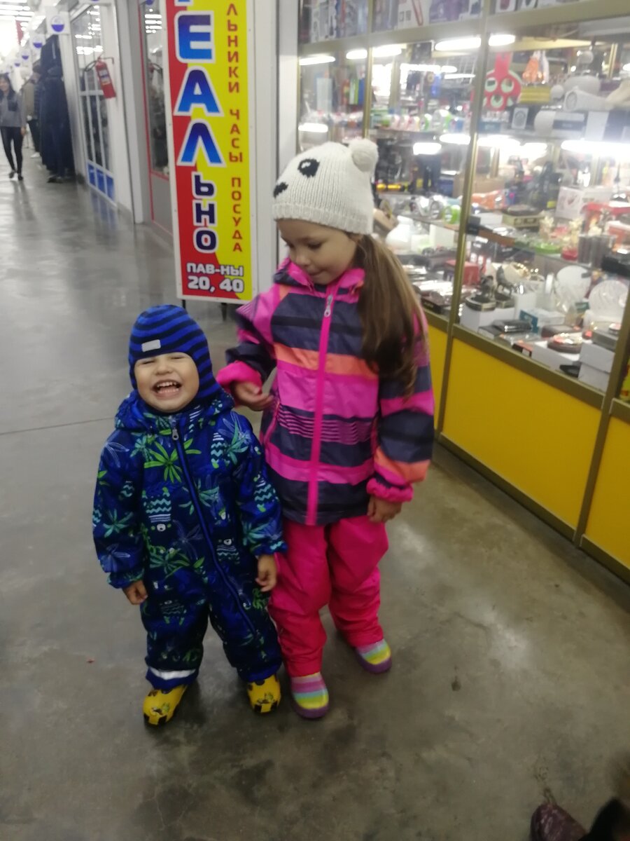 Вот наш хулиган:) 