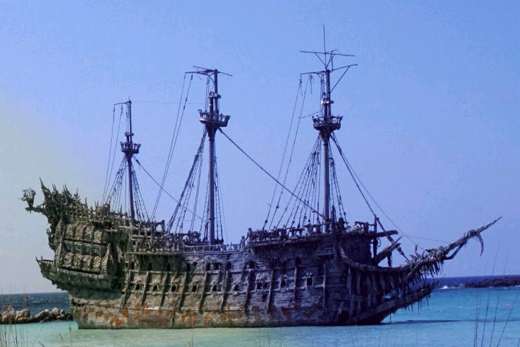 «Корабли-призраки»: Как учëные объясняют жуткие рассказы моряков