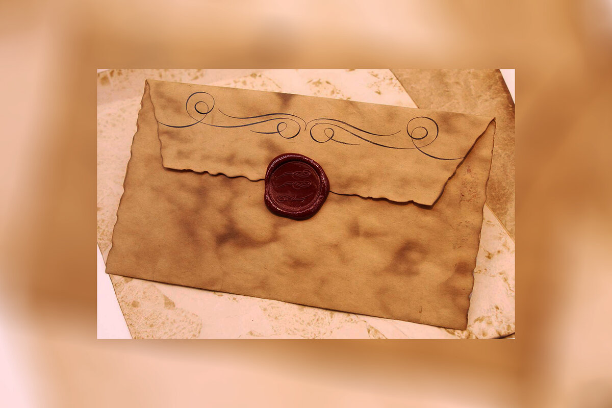 Надорванный конверт. Секретный конверт. Сказочный конверт. Конверт с секретом. Конверт для секретной документации.
