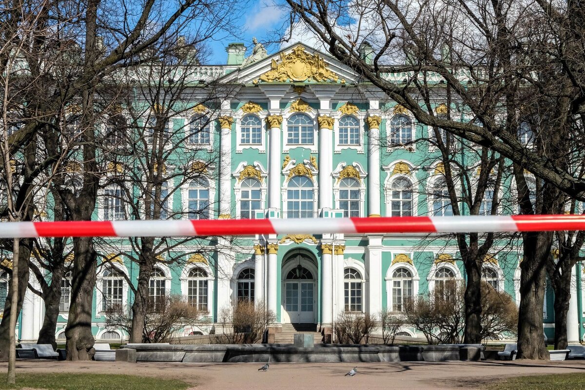 Музей реальный город. Дворцы в Ровно. Реальный музей.