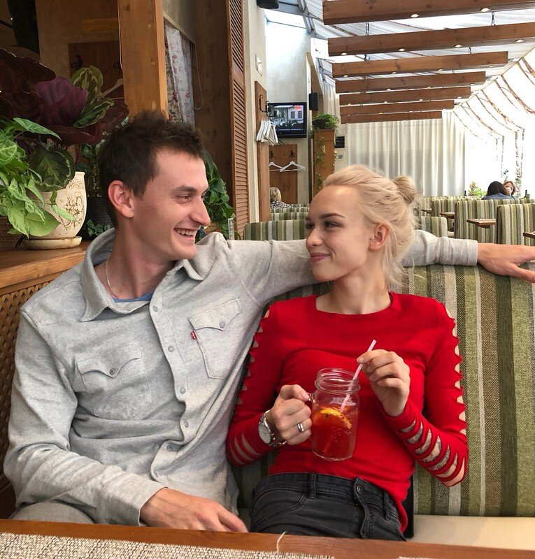 Диана с первым ухажером — Шлянином.