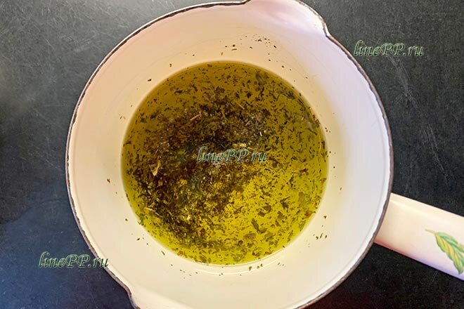 Ароматное масло, подходящее для многих блюд!