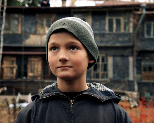 Юный Глеб в картине «Коктебель».