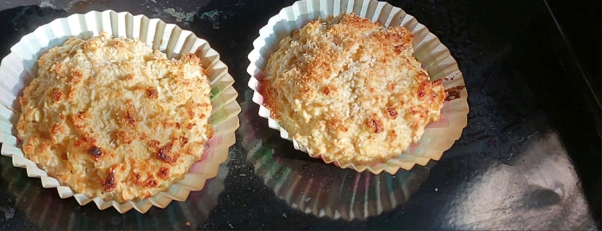 Кокосовый вариант. Эти готовил на завтрак, но суть не меняется