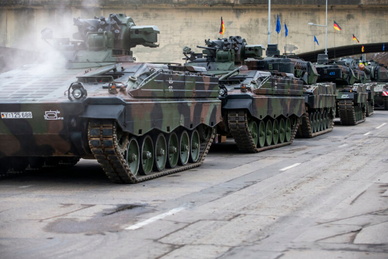    Танки из Голливуда: В чём опасность новых БМП Bradley и Marder, которые передадут Киеву