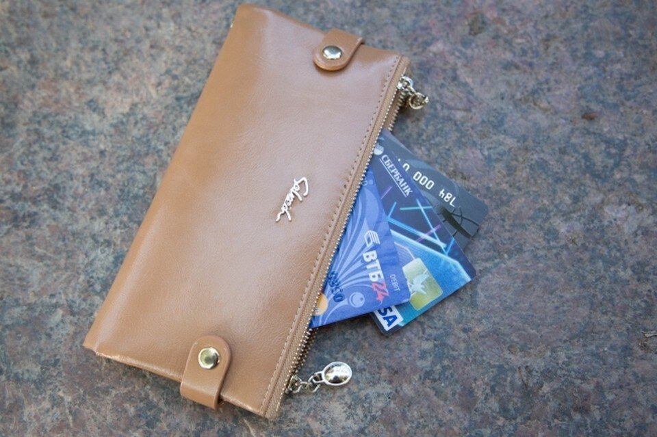     Мужчина остался без любви и без денег. Александр ГЛУЗ