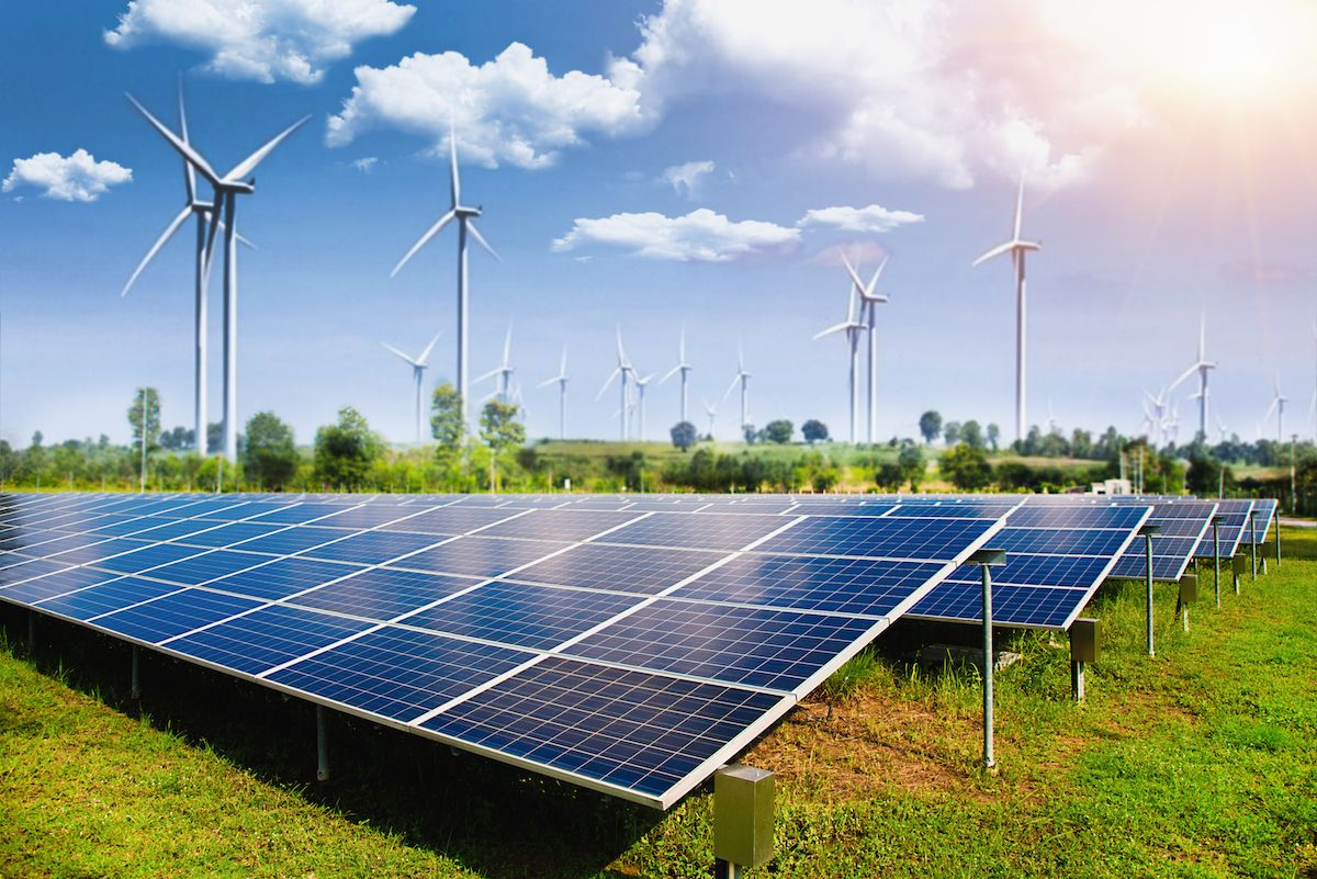 Солнечная энергия экологически чистая. Возобновляемые источники энергии (ВИЭ). Зеленая Энергетика декарбонизация. Солнечная Энергетика. Экологически чистая энергия.
