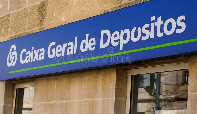 Самый главный португальский банк. Именно в него мы и обратились ☝️