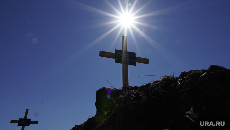    Под Екатеринбургом обнаружили массовое захоронение бойцов ЧВК «Вагнер», и Евгений Пригожин объяснил, кого там хоронят