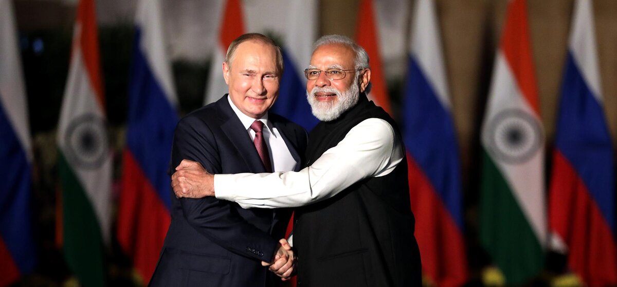 Президент РФ Владимир Путин и премьер Индии Нарендра Моди