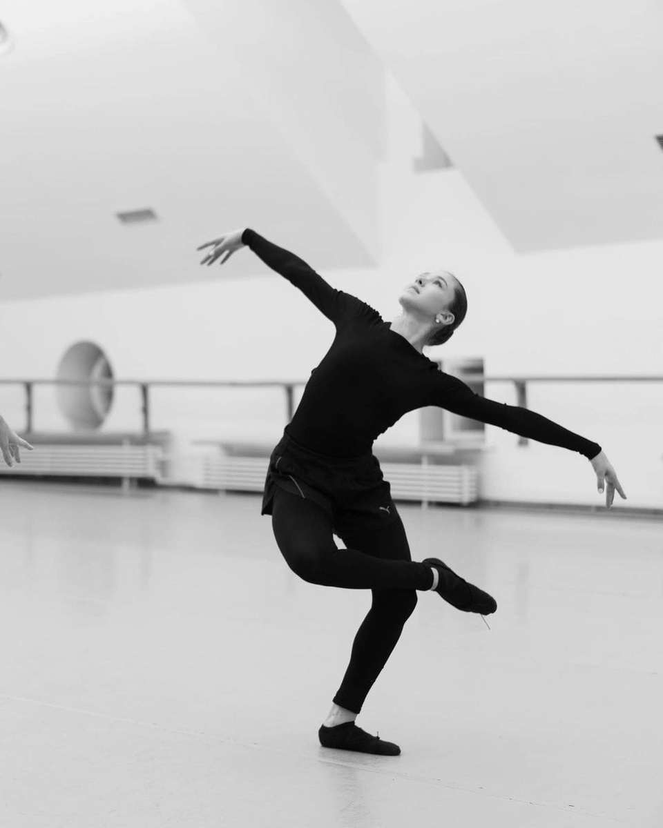 Невероятная Камила на репетиции в Большом театре. Фото из открытых источников.