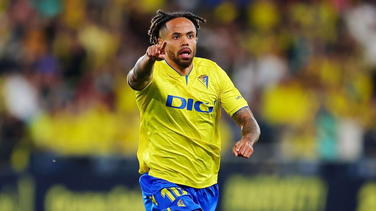 Тео Бонгонда