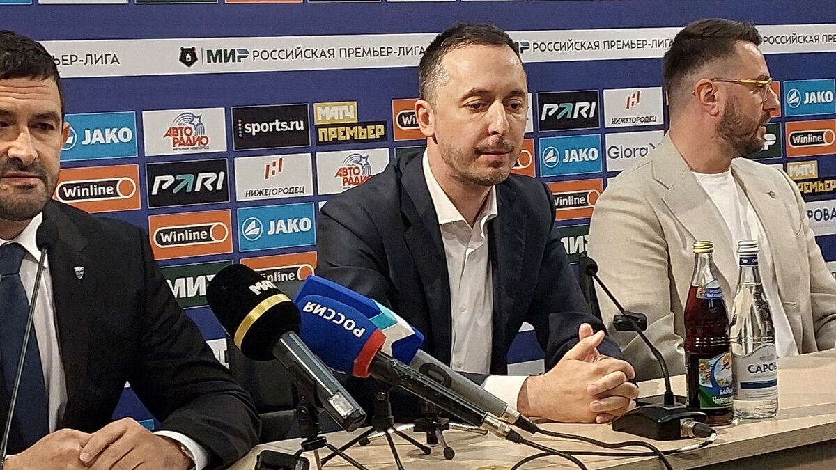     Новый директор футбольного клуба «Пари НН» Давид Мелик Гусейнов назвал «хорошей» игру команды на матче с «Зенитом"22 июля. Ободряющий пост он разместил в соцсетях после встречи.