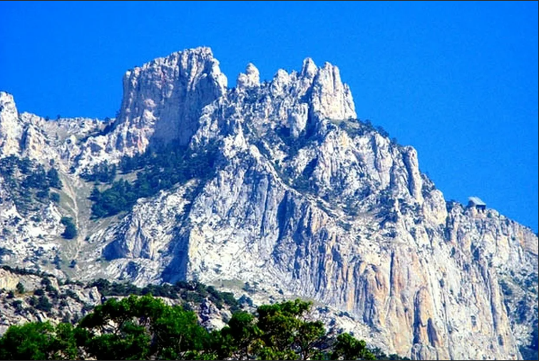 АЙ-Петри. Гора в Крыму.