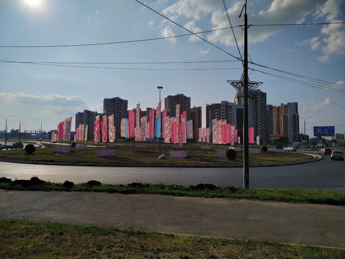 Оренбург кольцо ул Салмышская проезд Северный. Радужные флаги в Оренбурге