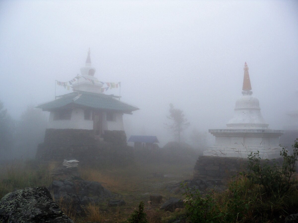 буддийский монастырь на горе качканар