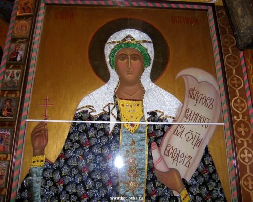 Есть в селе Дедилово необыкновенный храм, где много веков подряд молились ратные русские воины о победе над жестоким врагом