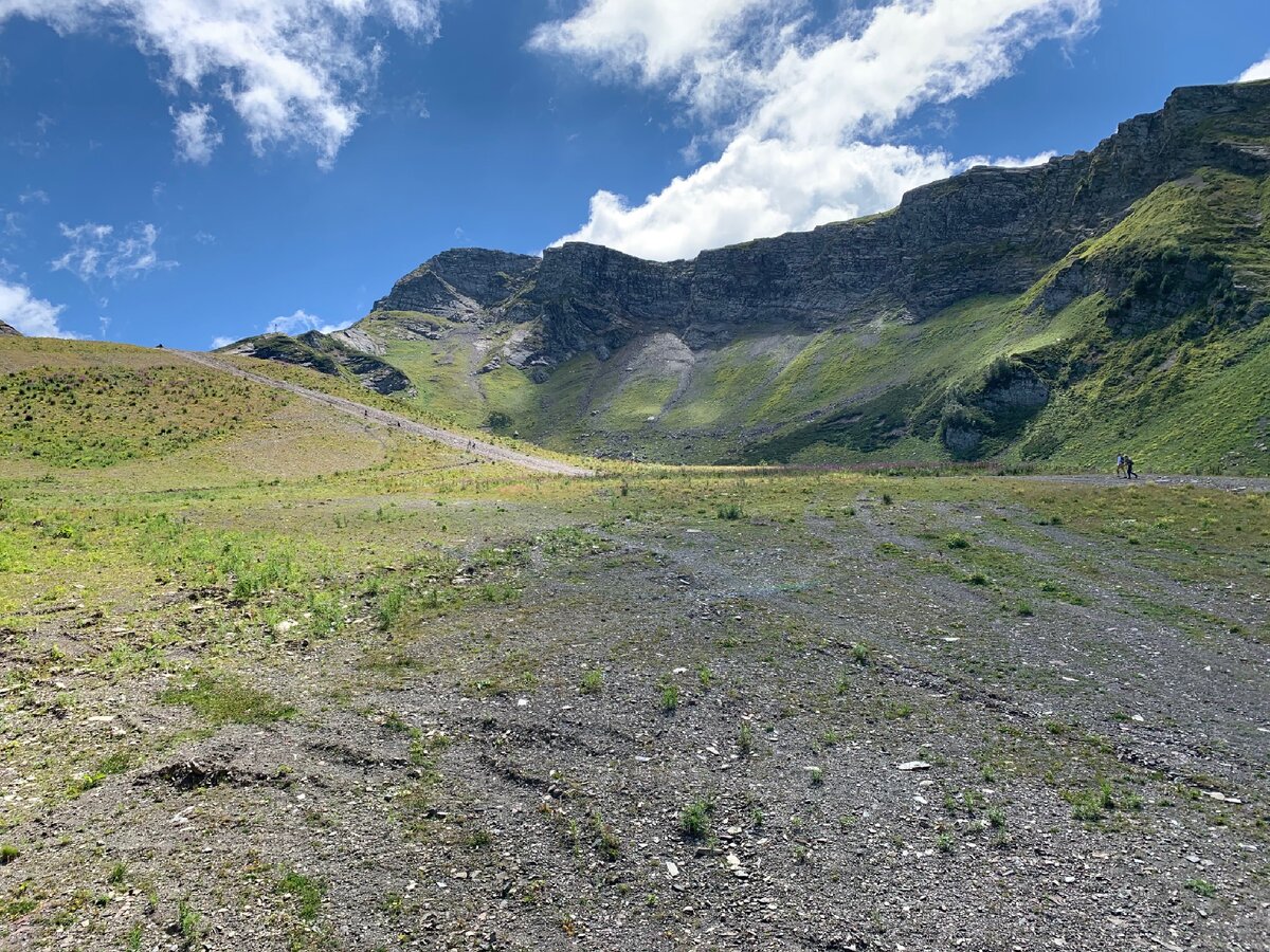 Подъем на 2300 м.