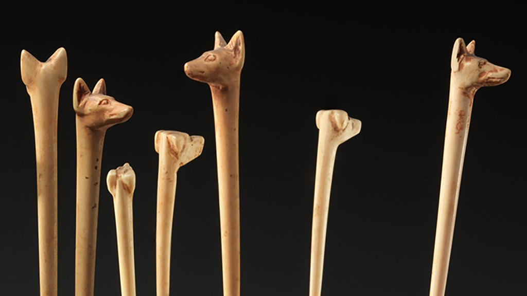 Фрагмент набора для игры «Собаки и шакалы», Древний Египет, 1814–1805 гг. до нашей эры. Фото: Metropolitan Museum of Art