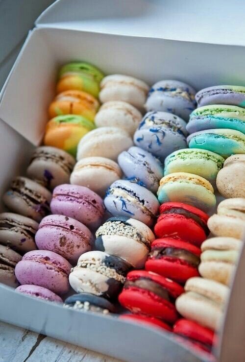 MACARONS