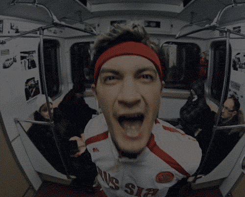 Александр Гудков - ступинский неформат, раздражитель квновских мастодонтов, подрыватель устоев телевидения и логики. Материал с ресурса btw.by