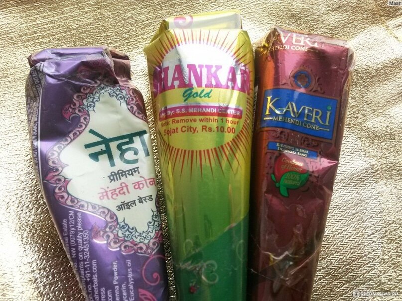 Редактировать карусель1 из 5
Kaveri, Shankar, Neha(С права на лево)— хна. Популярна у многих художниц мехенди.
