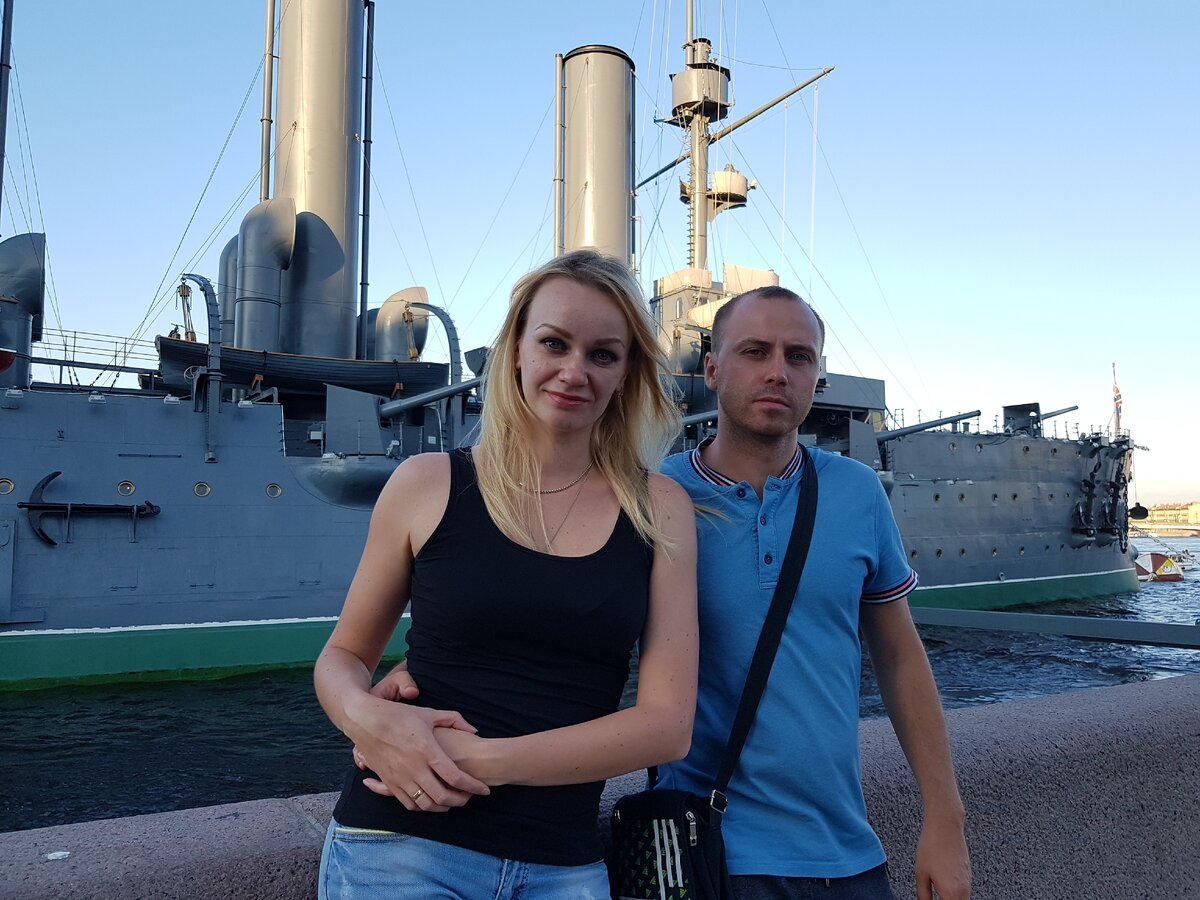 Мы с мужем в период "расцвета" моего Инстаграм. Фото из личного архива автора.