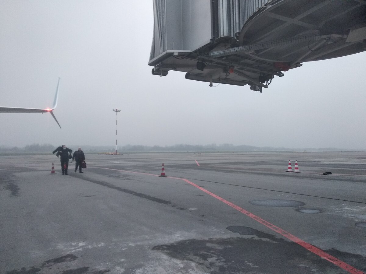 По прилету в Калининград, туман, но задержки не было