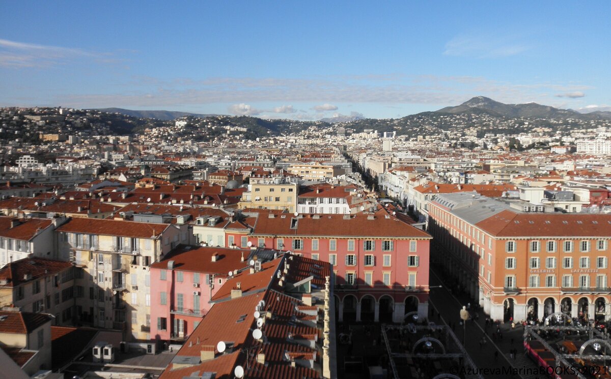Вид на центр Ниццы, с колеса обозрения. Фото автора