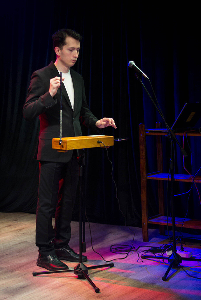 Петр Термен и терменвокс (фото из открытых источников)