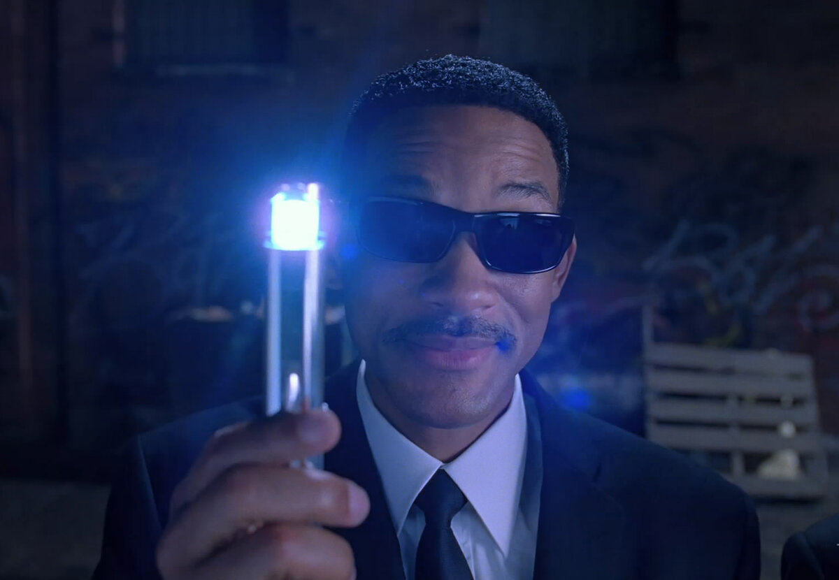 Пшик и вот ты уже забыл, как купил какую-то ненужную фигню, пусть и по акции, или побежал запивать/заедать стресс после тяжелого рабочего дня (Фото взято из яндекс.картинки)