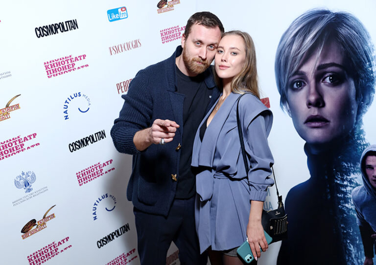 Актер данила якушев биография личная жизнь семья Данила Якушев, актер искал девочку из глубинки, которая выросла с бабушкой и наш