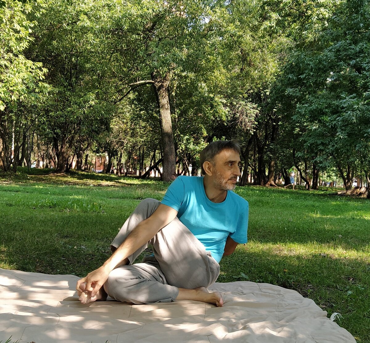 Моё занятие йогой в парке. Фото автора