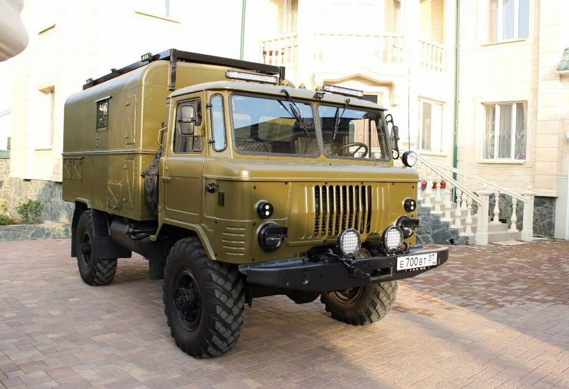 ГАЗ-66 практически без пробега, в тюнинг которого вложили 2 млн рублей