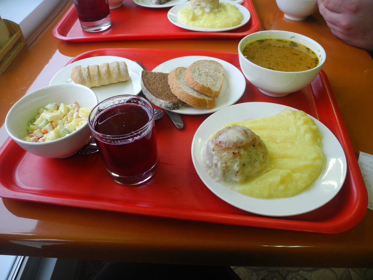 Обед по-русски.