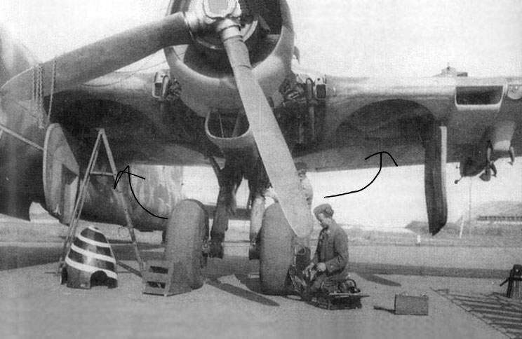 Стойка шасси He 177 (стрелками показал направления движения колеса при уборки)