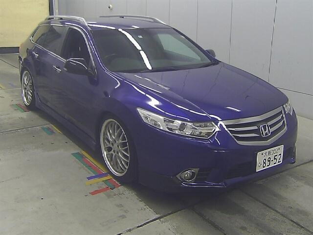 Фото внешности и салона, листайте