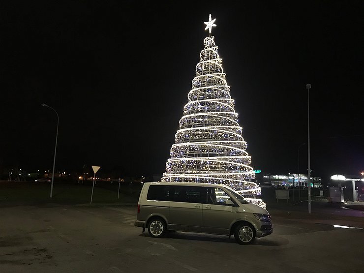     Как за перевозку ели получить несколько штрафов и даже лишиться «прав» Фото: АвтоВзгляд