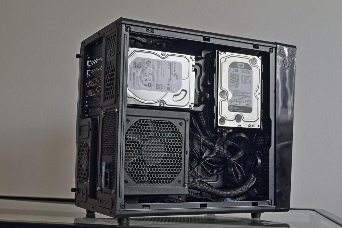 Лучшие бюджетные пк. ATX Case 200. Бюджетный ПК. Бюджетная сборка ПК. ПК за 150к.