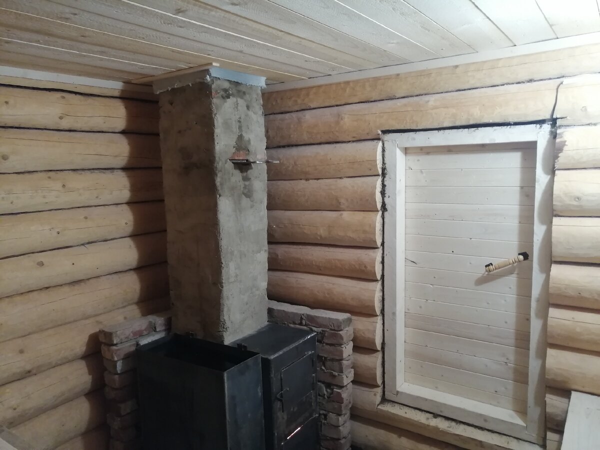 Баня из бревна.