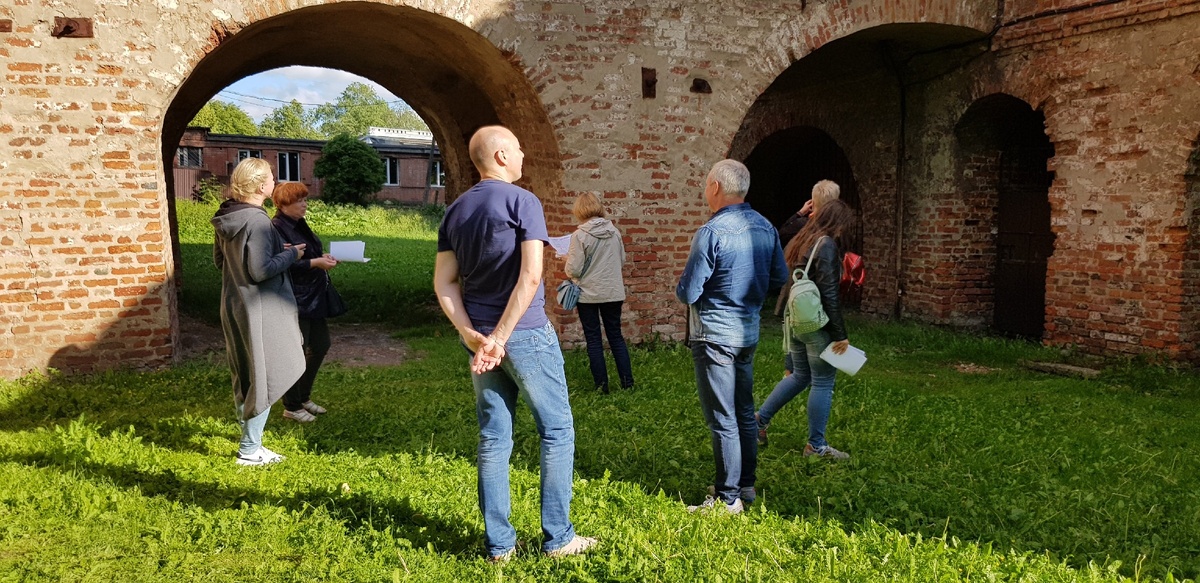 Великий Новгород г. семинар парапсихолога Виолетты Полынцовой
