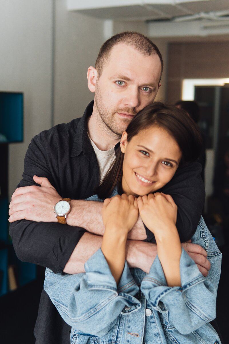 Главные герои - Илья и Яна