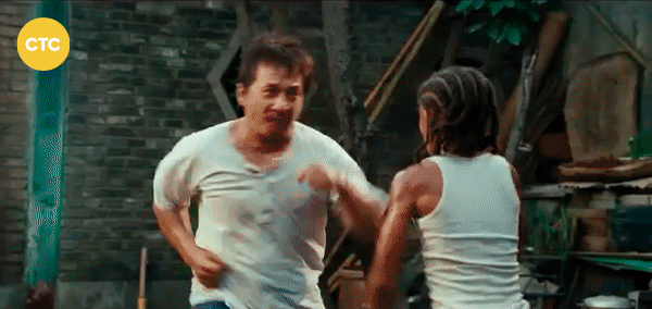 Кадр из фильма Каратэ пацан