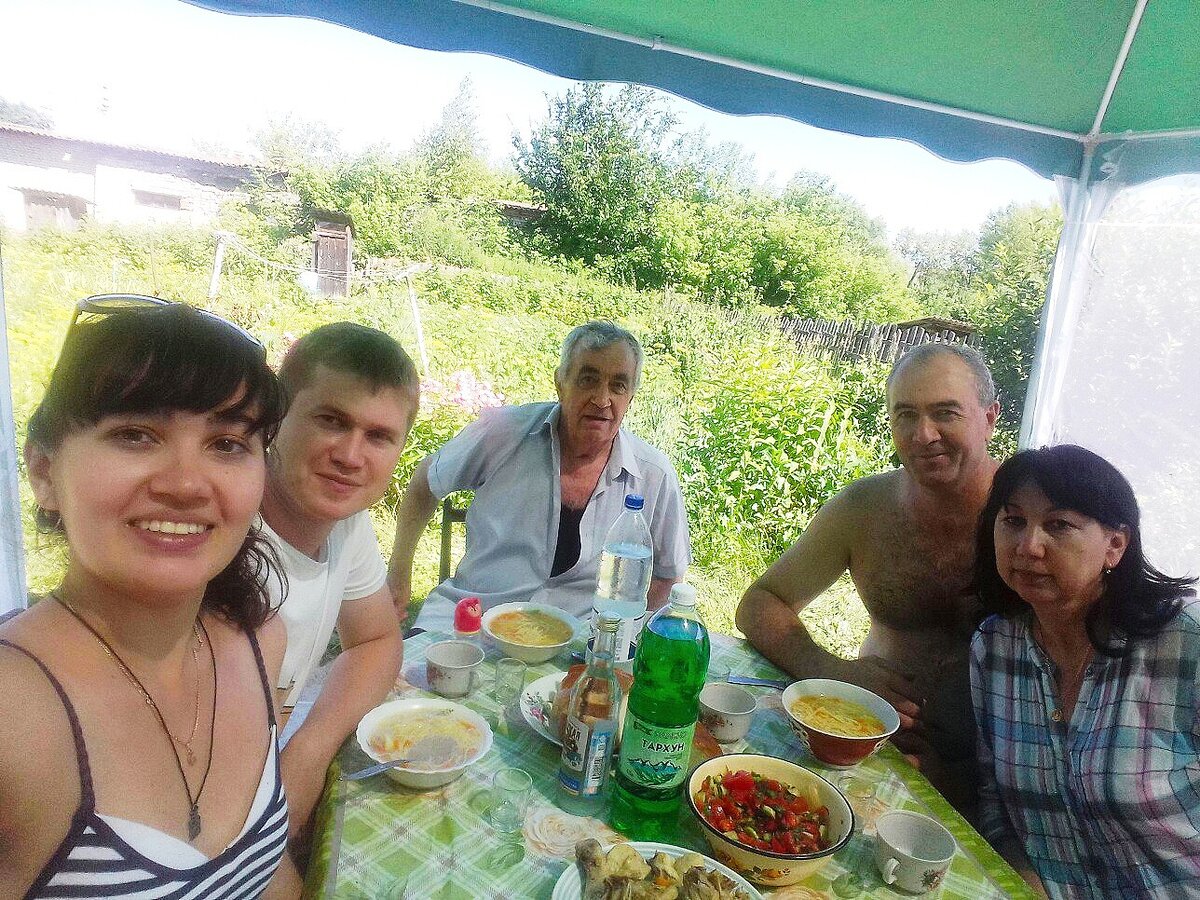 3 года назад в гостях у дедушки. Очень его не хватает...