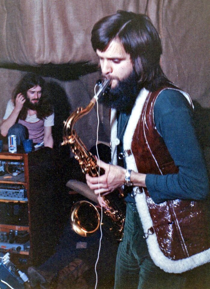 Роберт Калвер (на заднем плане Ральф Ролинсон)