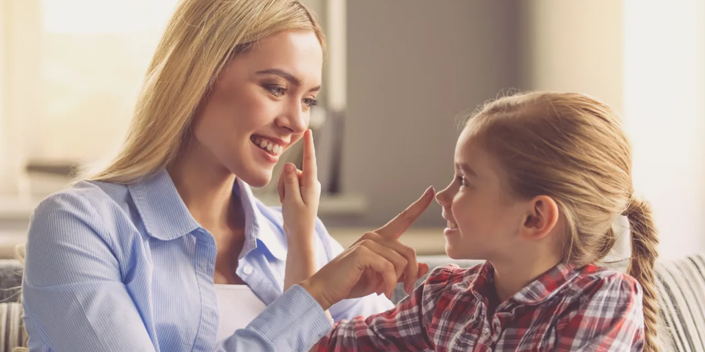 Надо ли маме просить прощения