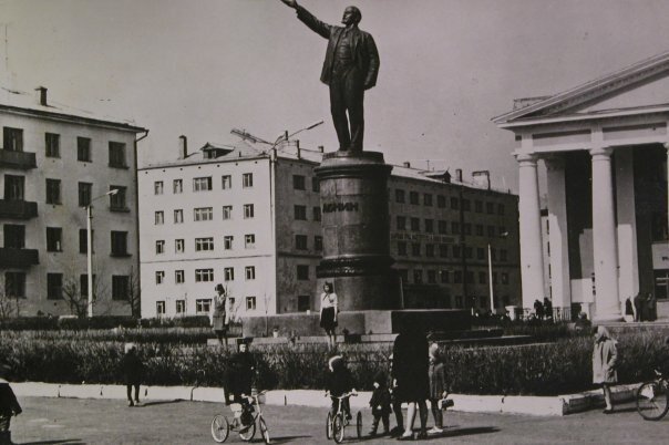 Альметьевск площадь ленина