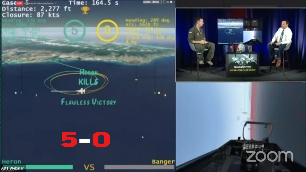 Симуляция финального боя  пилота и нейросети