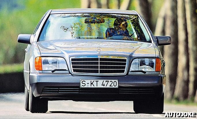 Mercedes S-Class (W140)